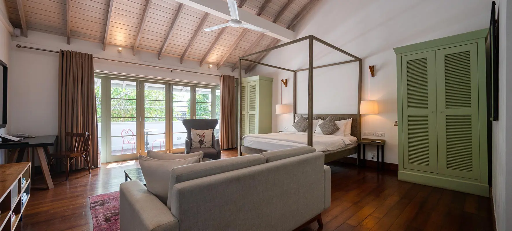 Upper Suite
